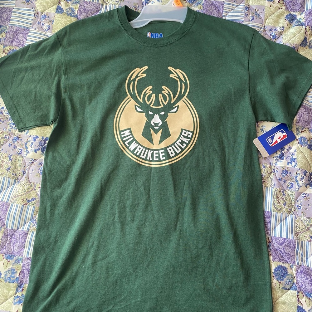 NBA Milwaukee Bucks T-Shirt